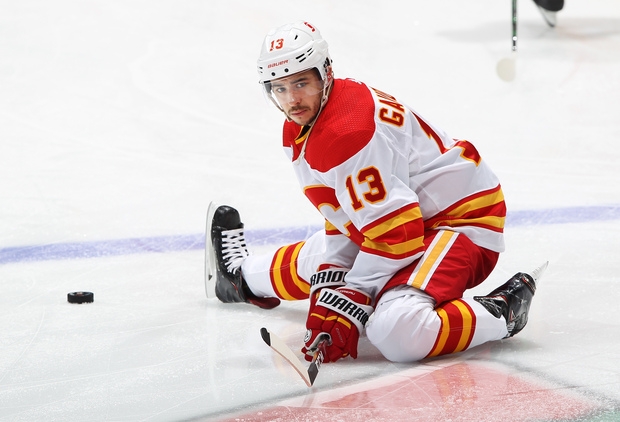 TRAIKOS: Flames might want to think twice before signing Johnny Gaudreau